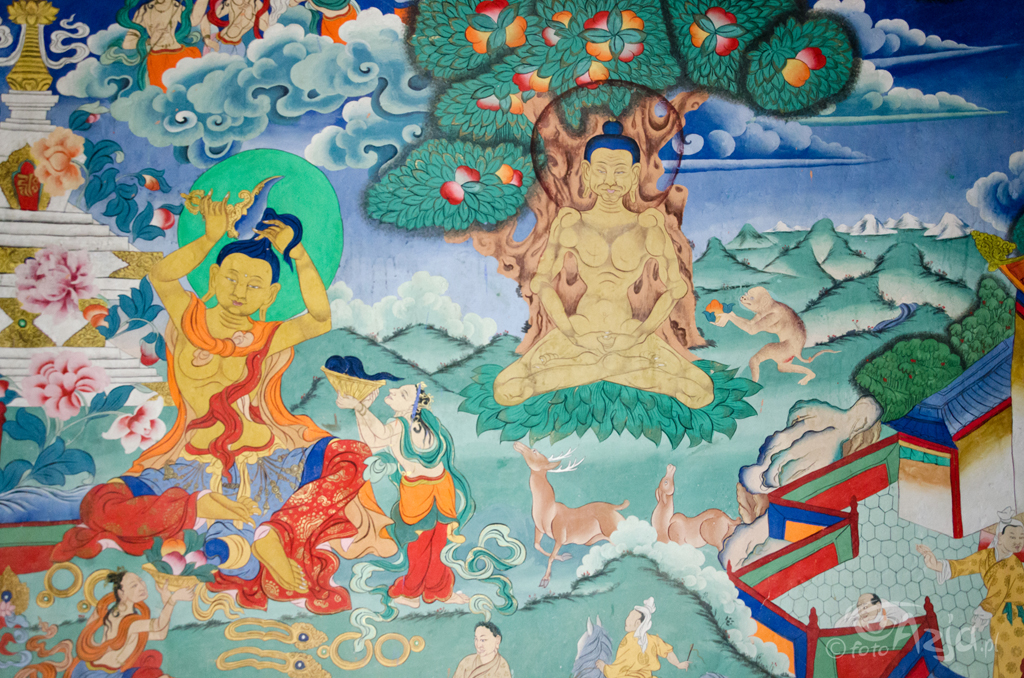 Dzień 9: Freski (odrestaurowane) przedstawiające sceny z życia Buddy Sakyamuniego w Kryształowym Klasztorze (Shey Gompa)